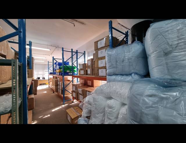 450M² BUSINESS TO LET IN WOODSTOCK